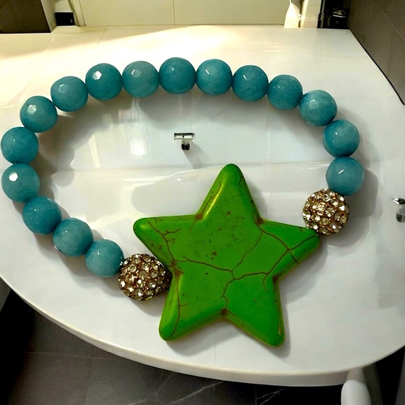 βοΈ Green Star Bracelet - Picture 1 of 3